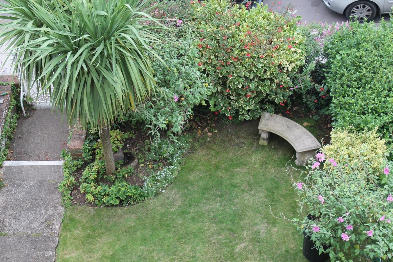 Baytree Bed & Breakfast Minehead Exterior photo